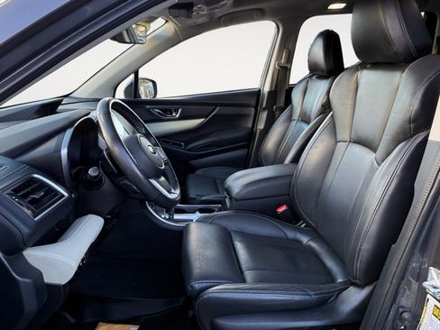 Used 2022 Subaru Ascent Limited w/ Technology Package image 11