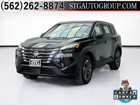 Used 2025 Nissan Rogue SV FWD image 1