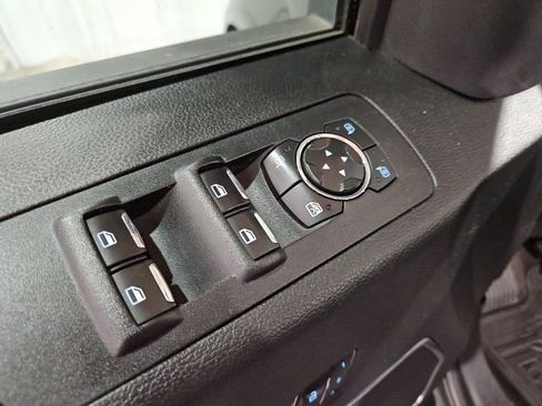 Used 2016 Ford F150 Lariat w/ Equipment Group 502A Luxury image 19