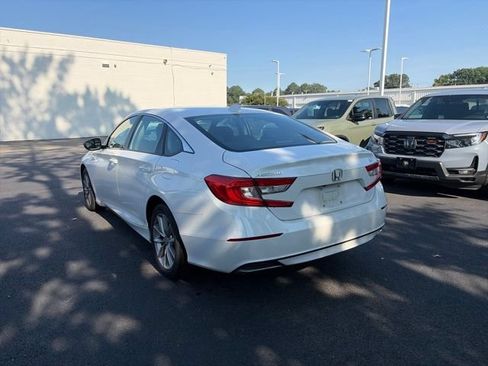 Used 2021 Honda Accord LX image 7