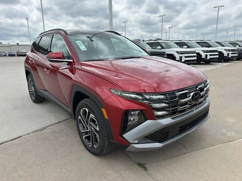 New 2026 Hyundai Tucson Limited AWD/4WD image 2
