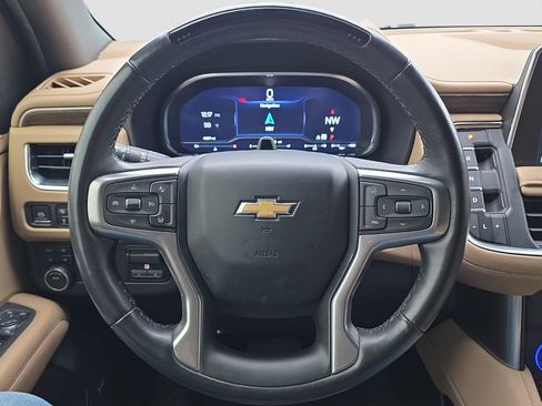 Used 2024 Chevrolet Tahoe Premier w/ Advanced Technology Package AWD/4WD image 9
