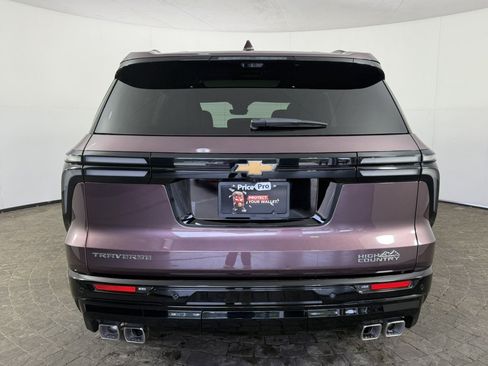 Used 2026 Chevrolet Traverse High Country w/ LPO, Floor Liner Package FWD image 6