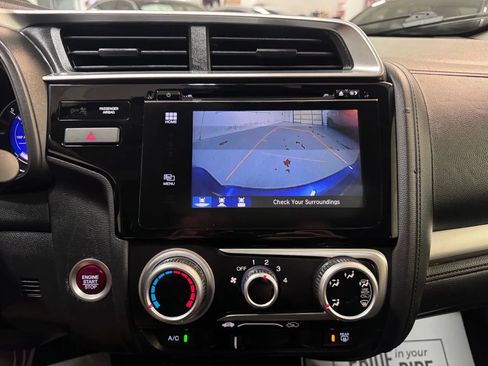 Used 2017 Honda Fit EX image 21