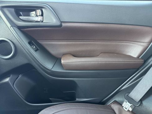 Used 2017 Subaru Forester 2.5i Touring image 14