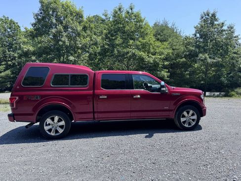 Used 2016 Ford F150 Platinum w/ Equipment Group 701A Luxury AWD/4WD image 7