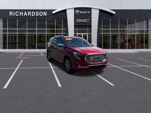 Used 2018 GMC Terrain Denali w/ Advanced Safety Package AWD/4WD image 8