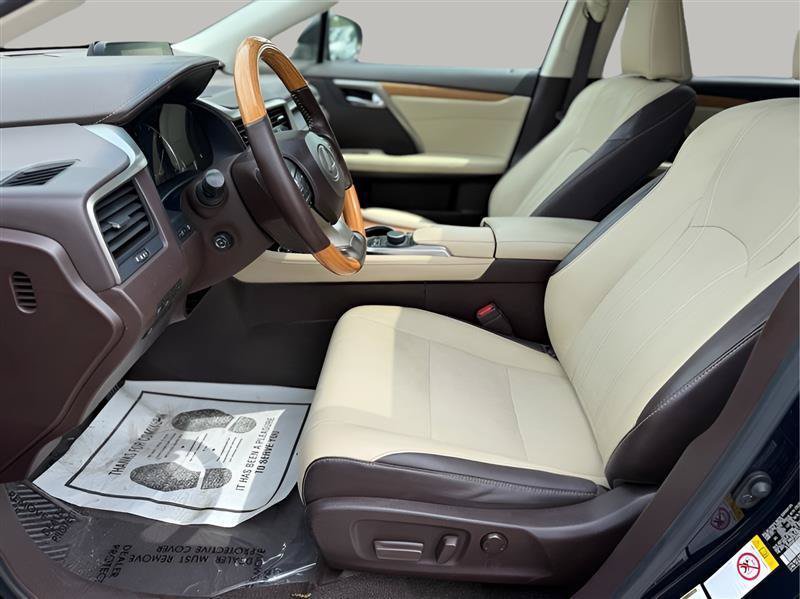 Used 2018 Lexus RX 350L FWD w/ Premium Package image 17