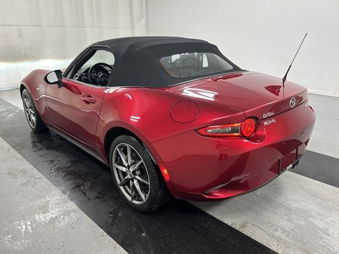 Used 2021 MAZDA MX-5 Miata Grand Touring RWD image 7
