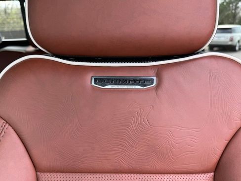 Used 2025 GMC Sierra 2500 Denali Ultimate image 14