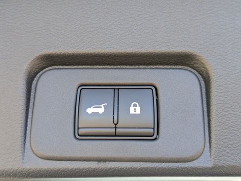 Certified 2023 Nissan Rogue Platinum w/ Platinum Premium Package image 15