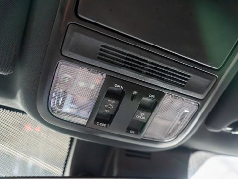 Used 2023 Honda Passport TrailSport image 39