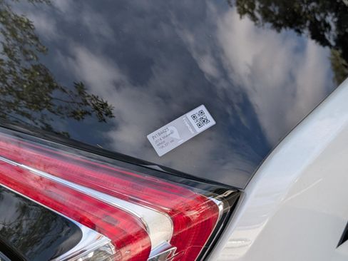 Used 2018 Nissan Murano SL w/ Midnight Edition Package image 28