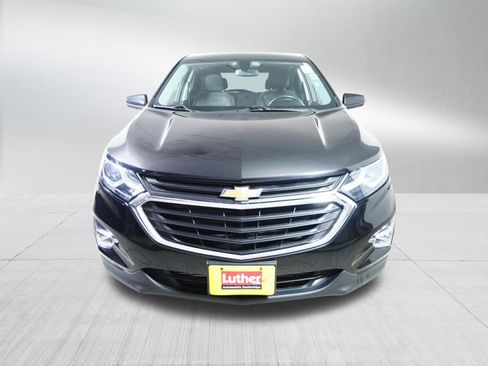 Used 2018 Chevrolet Equinox LT image 2