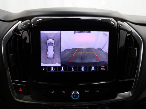 Used 2020 Chevrolet Traverse RS w/ LPO, Floor Liner Package image 43