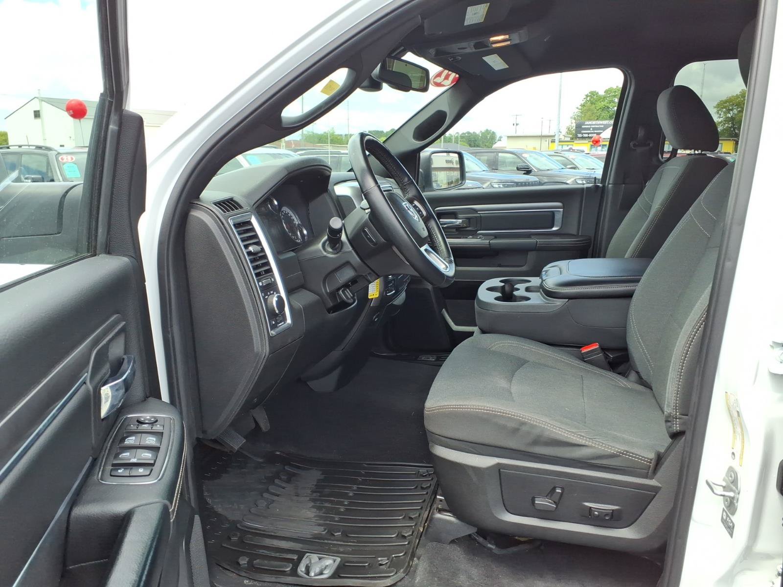 Used 2022 RAM 1500 Warlock w/ Electronics Group AWD/4WD image 10