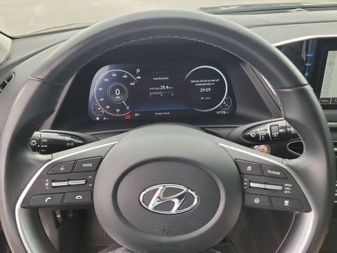 Used 2023 Hyundai Sonata SEL w/ Convenience Package FWD image 28