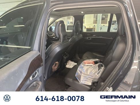 Used 2016 Volvo XC90 T6 Momentum w/ Momentum Plus Package image 22