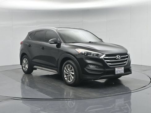 Used 2017 Hyundai Tucson SE Plus w/ Cargo Package FWD image 59