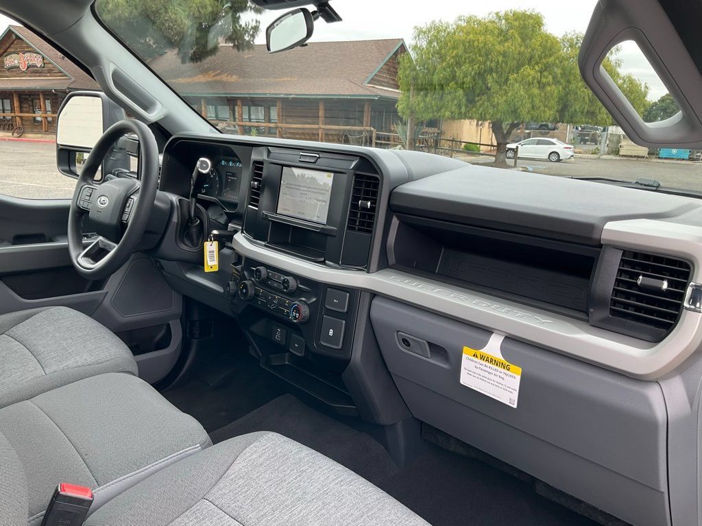 New 2025 Ford F350 XL w/ STX Appearance Package AWD/4WD image 67