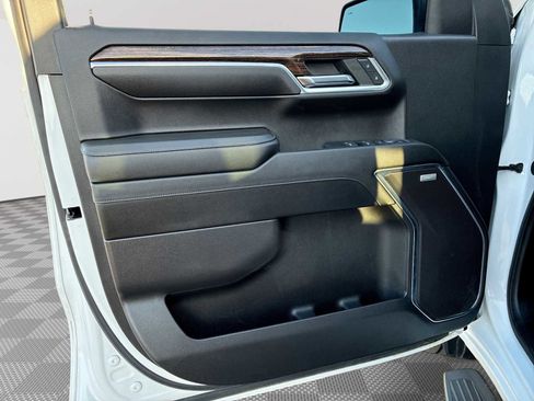 Used 2024 GMC Sierra 1500 Elevation w/ Elevation Premium Package image 23