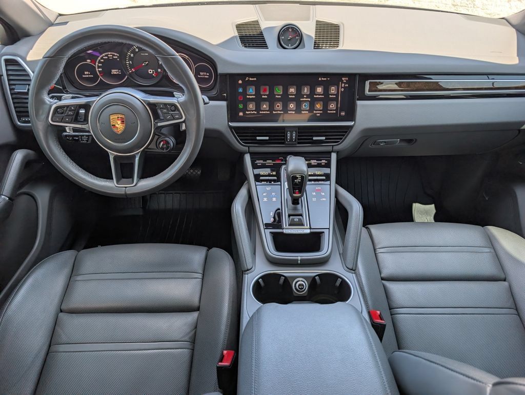 Certified 2022 Porsche Cayenne Coupe AWD/4WD image 11
