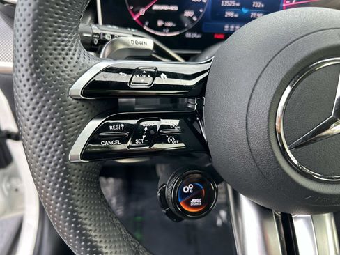 Used 2025 Mercedes-Benz GLC 43 AMG 4MATIC image 23