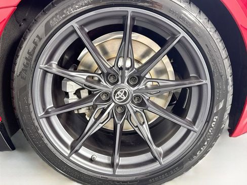 Used 2022 Toyota Supra w/ Safety & Technology Package RWD image 34