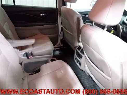 Used 2017 Honda Pilot Elite image 14