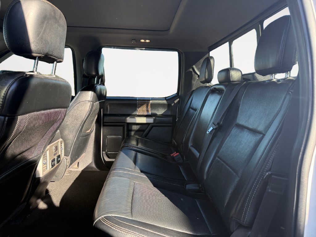 Used 2019 Ford F250 Lariat w/ Lariat Ultimate Package AWD/4WD image 13