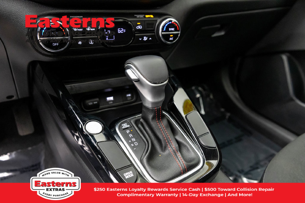 Used 2023 Kia Soul GT-Line FWD image 14