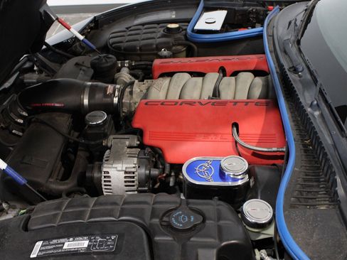 Used 2001 Chevrolet Corvette Z06 RWD image 16
