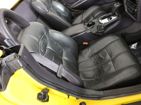 Used 2000 Plymouth Prowler RWD image 8