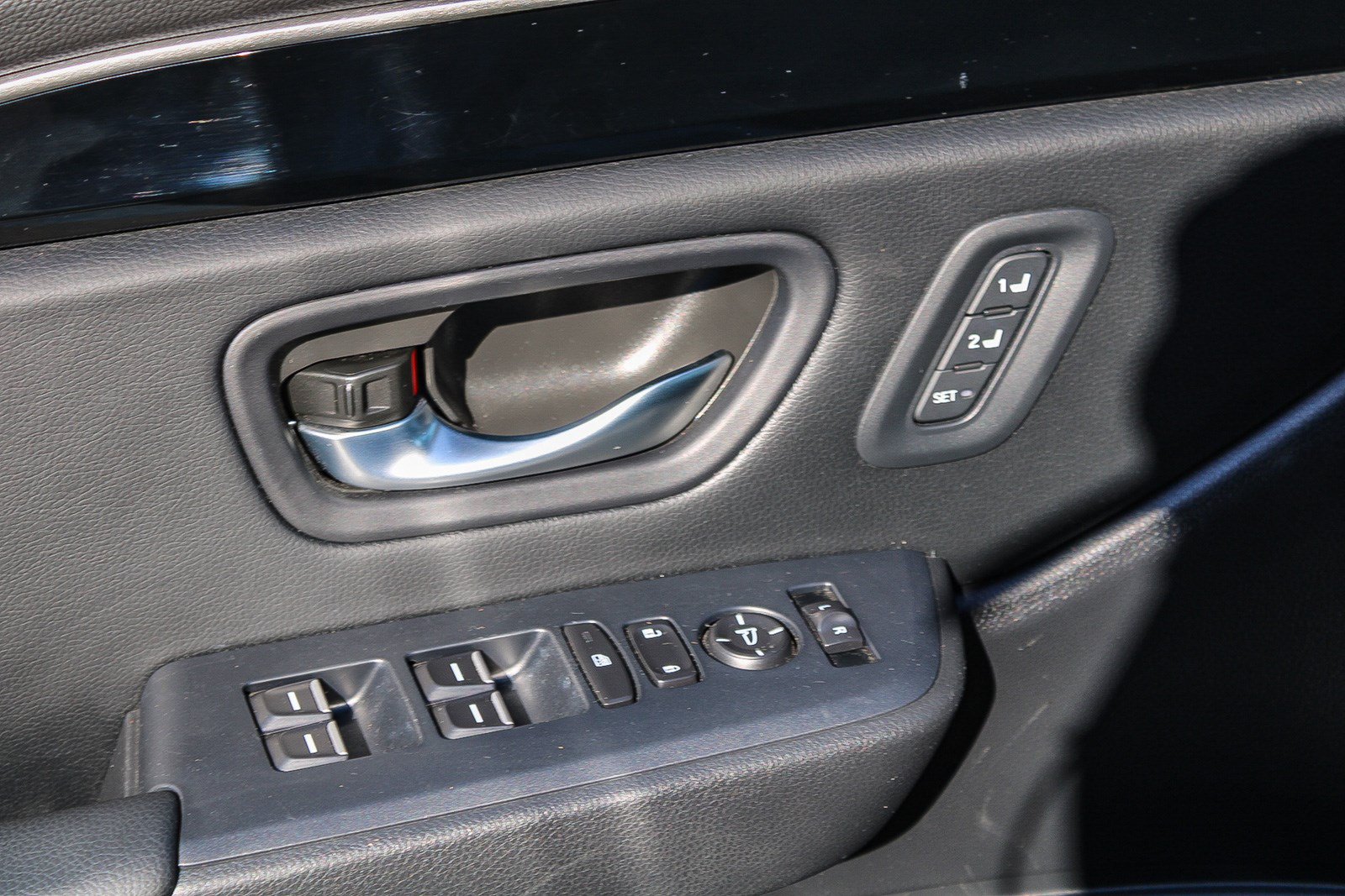 Used 2025 Honda Pilot Touring image 22