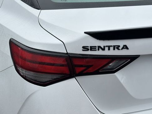 Certified 2023 Nissan Sentra SR w/ Midnight Edition Package image 13