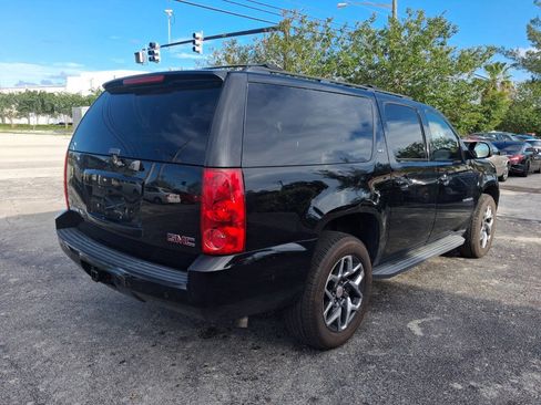 Used 2010 GMC Yukon XL SLT AWD/4WD image 3
