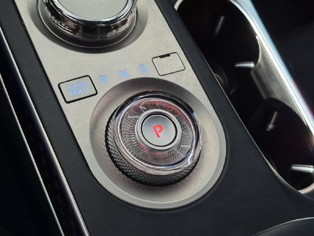 Used 2022 Genesis GV70 3.5T Sport w/ Sport Prestige Package AWD/4WD image 20