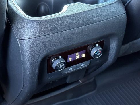 New 2026 Chevrolet Traverse LT w/ Driver Confidence Package image 16