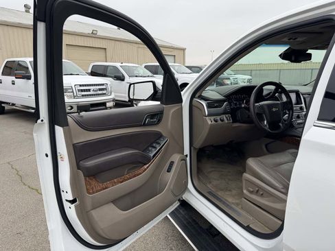Used 2015 Chevrolet Tahoe LTZ image 26