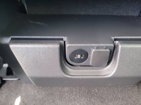 Used 2025 Ford F150 XLT w/ Equipment Group 301A Standard AWD/4WD image 14