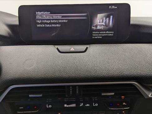 Used 2024 MAZDA CX-90 Plug-In Hybrid w/ Preferred image 31