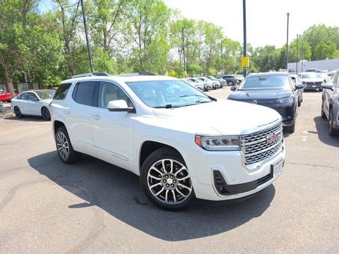 Used 2021 GMC Acadia Denali w/ Denali Ultimate Package AWD/4WD image 2