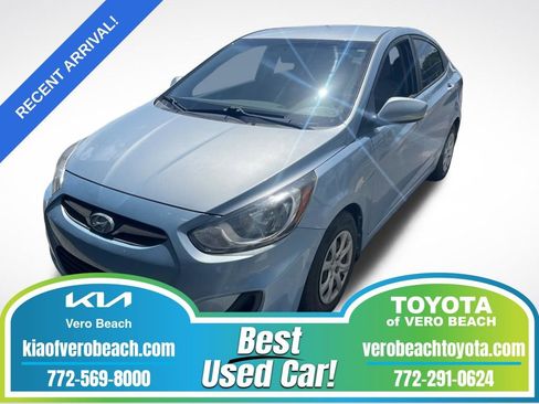Used 2014 Hyundai Accent GLS image 1