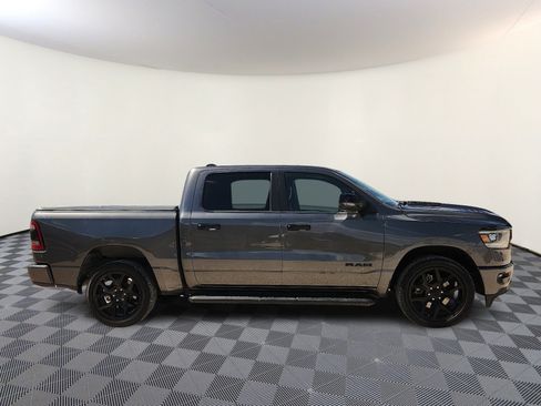 Used 2023 RAM 1500 Laramie AWD/4WD image 5