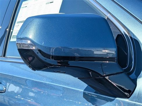 New 2026 GMC Yukon Denali w/ Sun & Power Step Package image 12