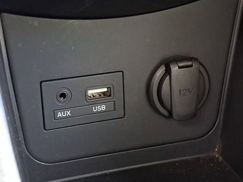 Used 2015 Hyundai Accent GLS w/ Option Group 02 image 23