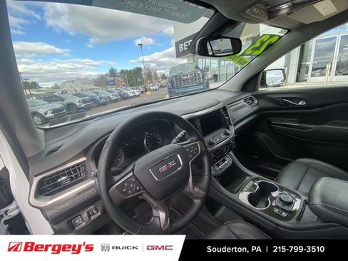 Certified 2023 GMC Acadia AT4 w/ Preferred Package image 12