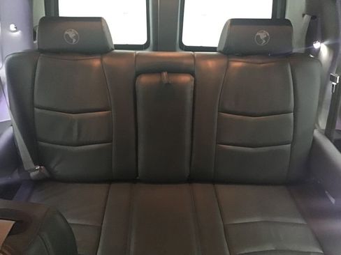 Used 2020 GMC Savana 2500 Extended w/ Enhanced Convenience Package image 51