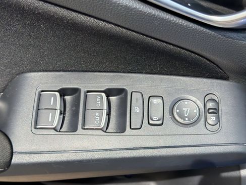 Used 2023 Honda Civic Sport image 23