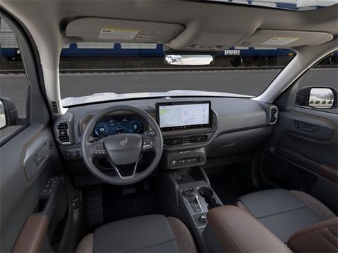 New 2025 Ford Bronco Sport Outer Banks w/ Outer Banks Tech Package+ image 9